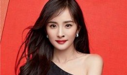 杨幂八卦爆料最新消息新闻,恋情疑曝光，事业再攀高峰！